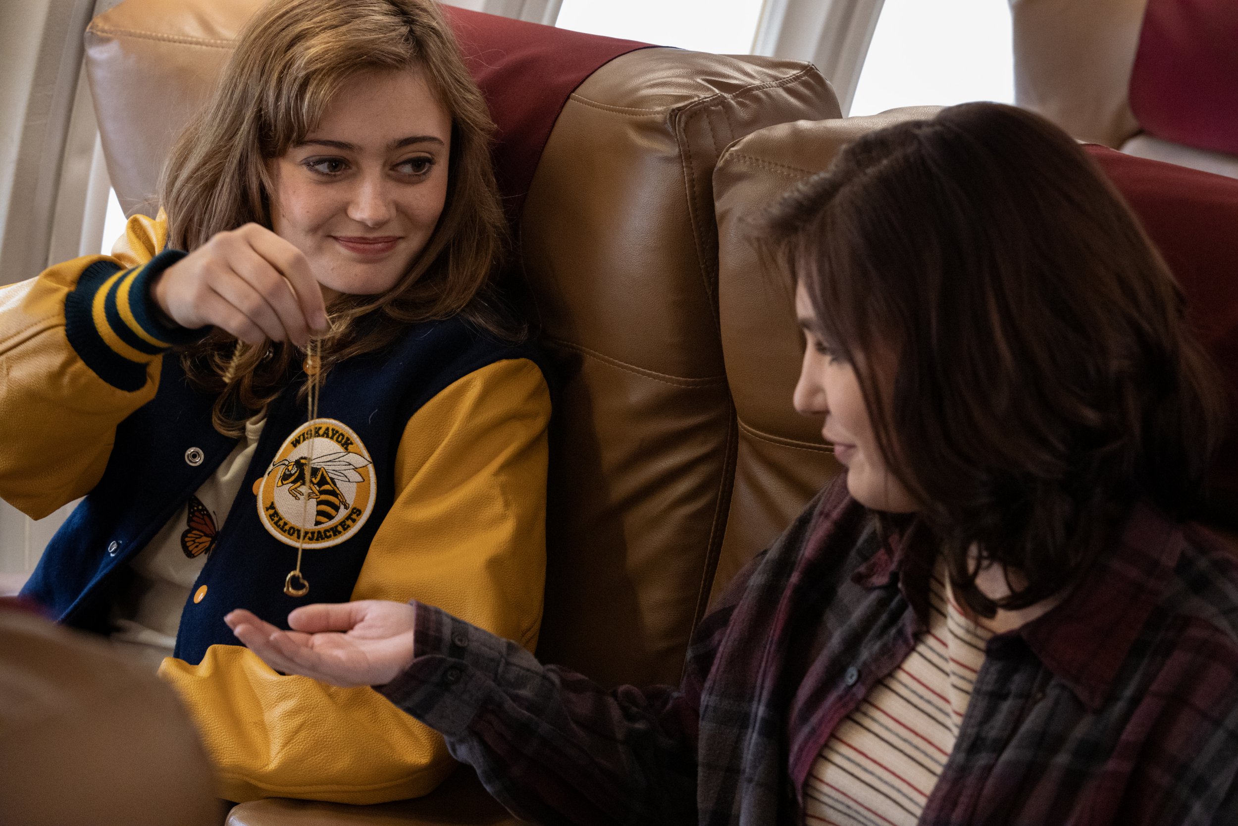 Ella Purnell and Sophie Nelisse in Yellowjackets