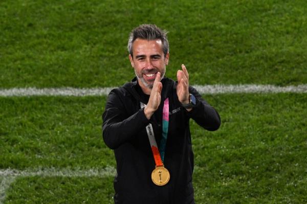 Spain women’s coach Vilda set to be forced out amid Rubiales storm